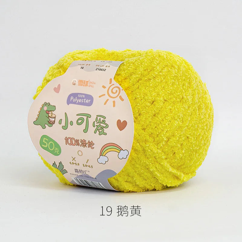 19 goose yellow Color Short Plush Polyester Yarn For Crochet And Knitting Crafts
